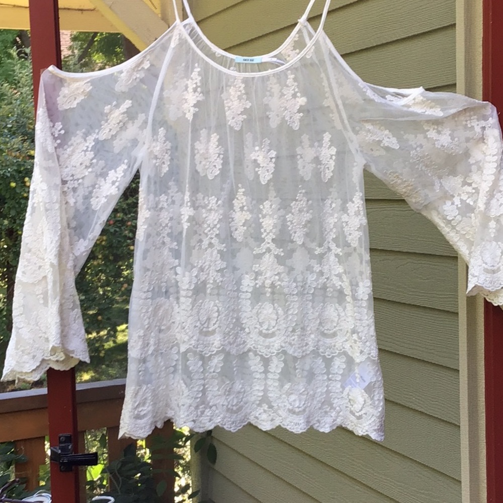 Cream Lace Bare Shoulder Blouse Sz M